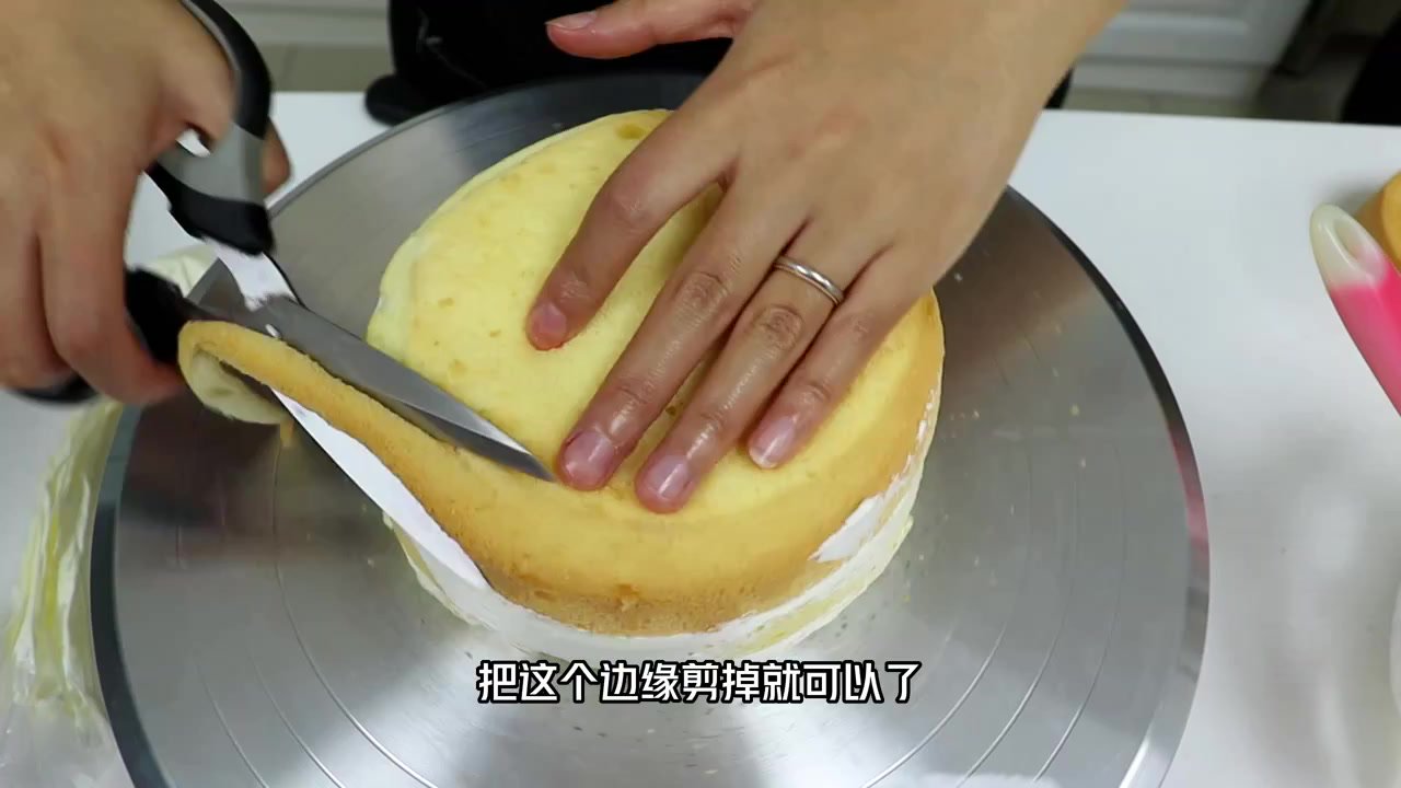 圣诞草莓塔蛋糕(2022-11-08 13：33：58).mp4