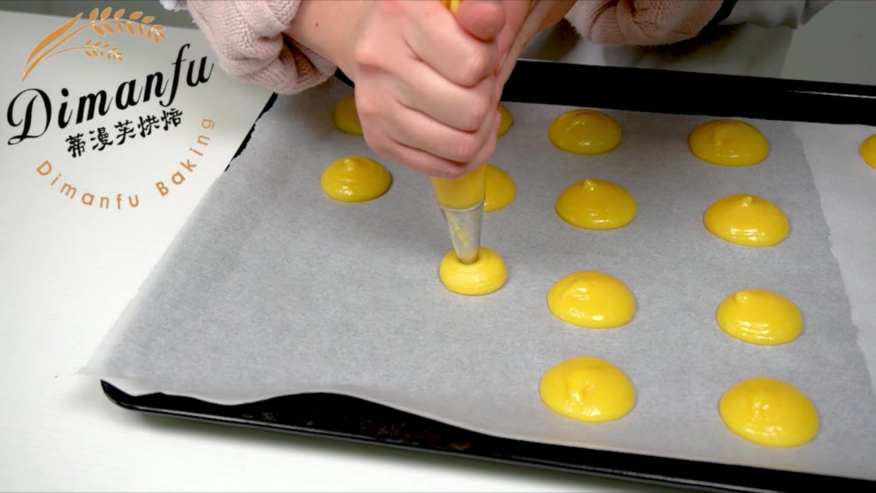 酥皮泡芙(2021-02-05 14：40：16).mp4